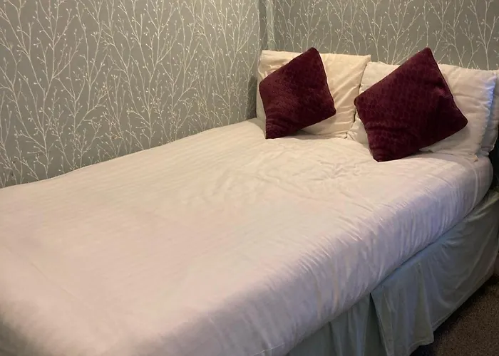 Iona Hotel